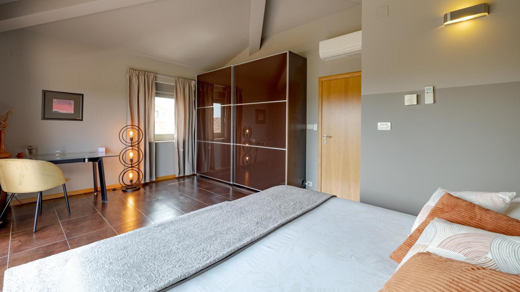 Villa Labin In Zartinj - Luxury Privacy Heated Pool With Auto Cover المظهر الخارجي الصورة
