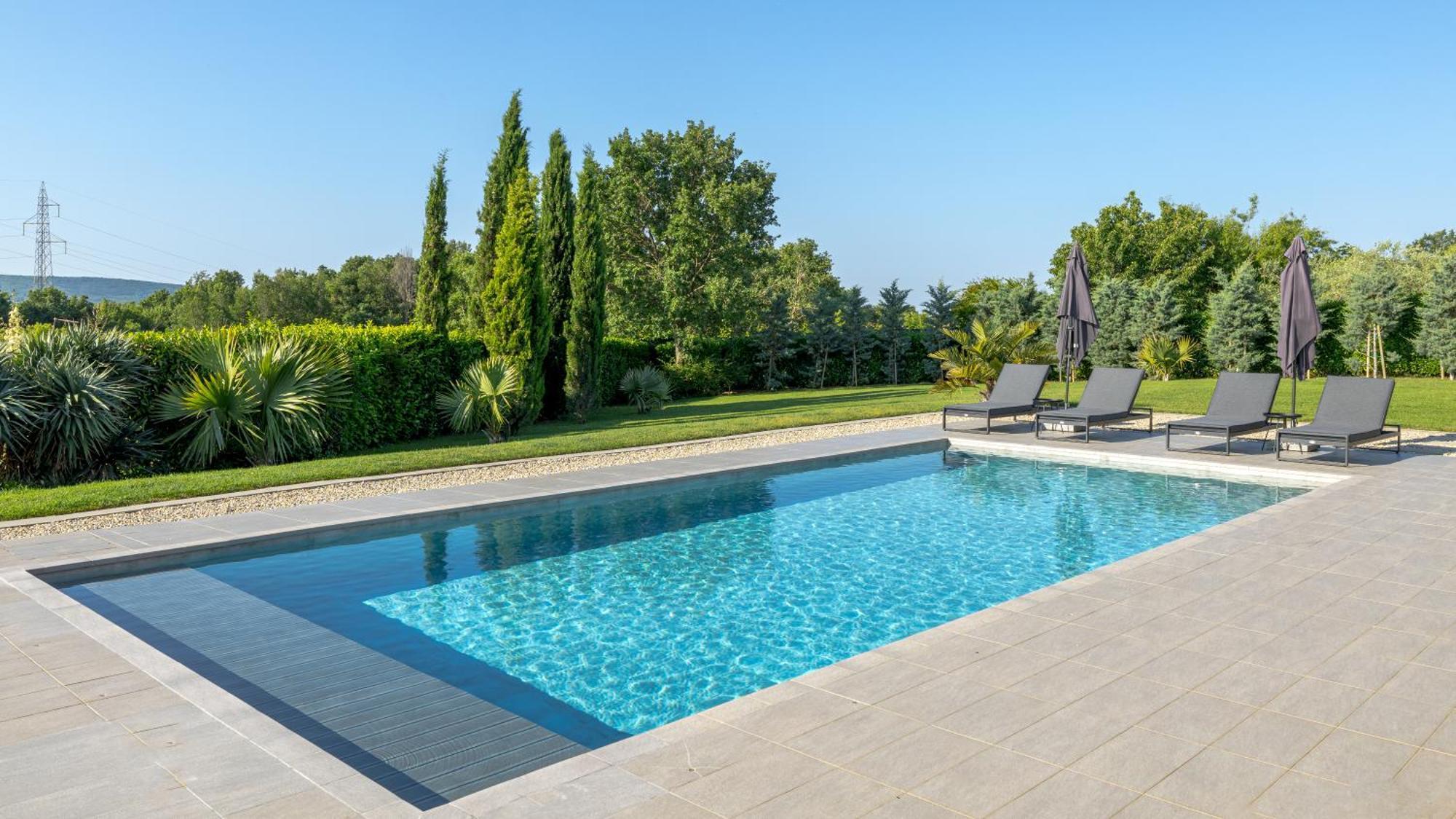 Villa Labin In Zartinj - Luxury Privacy Heated Pool With Auto Cover المظهر الخارجي الصورة